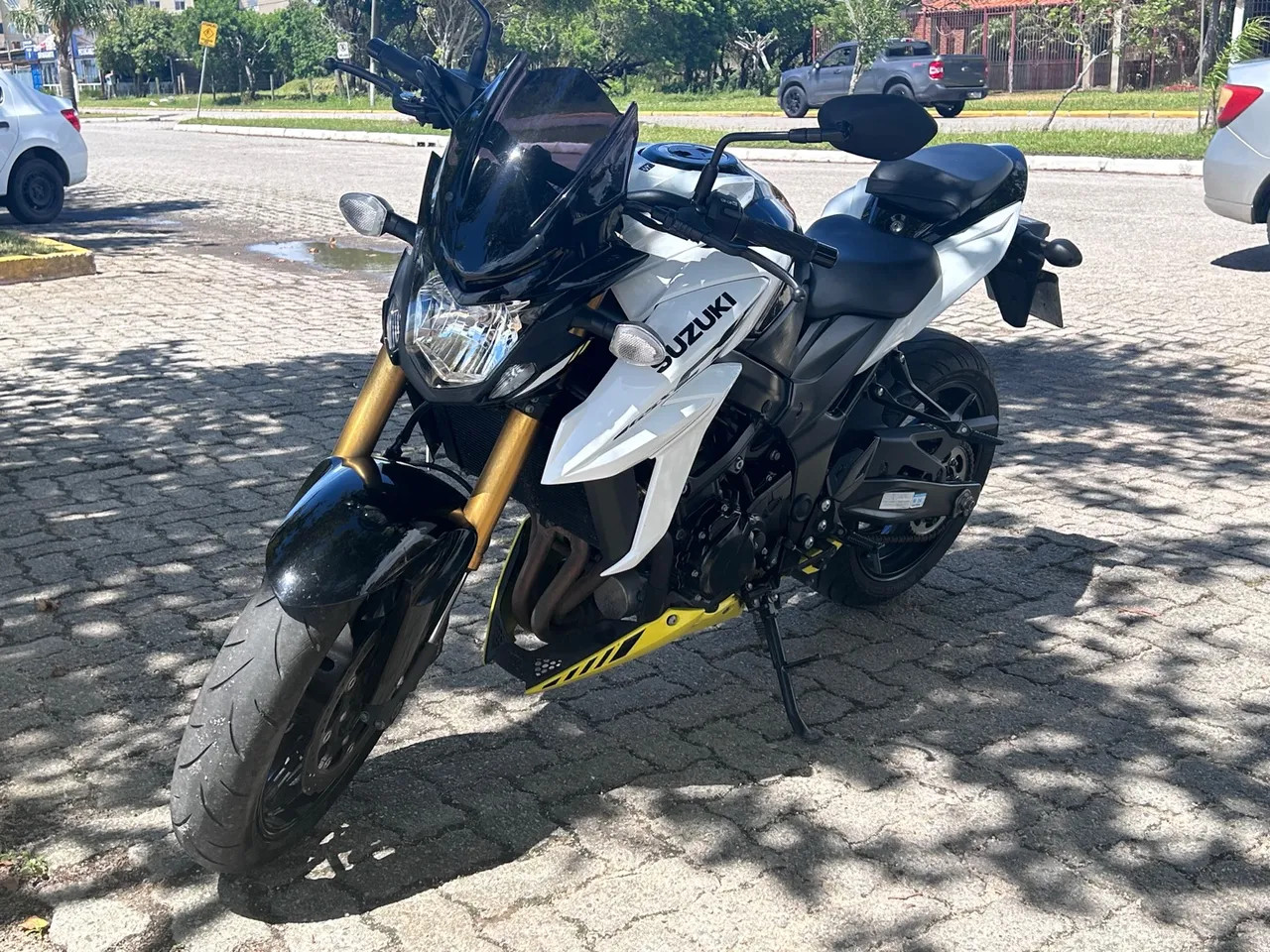 Suzuki GSX-S 750 2023/2024