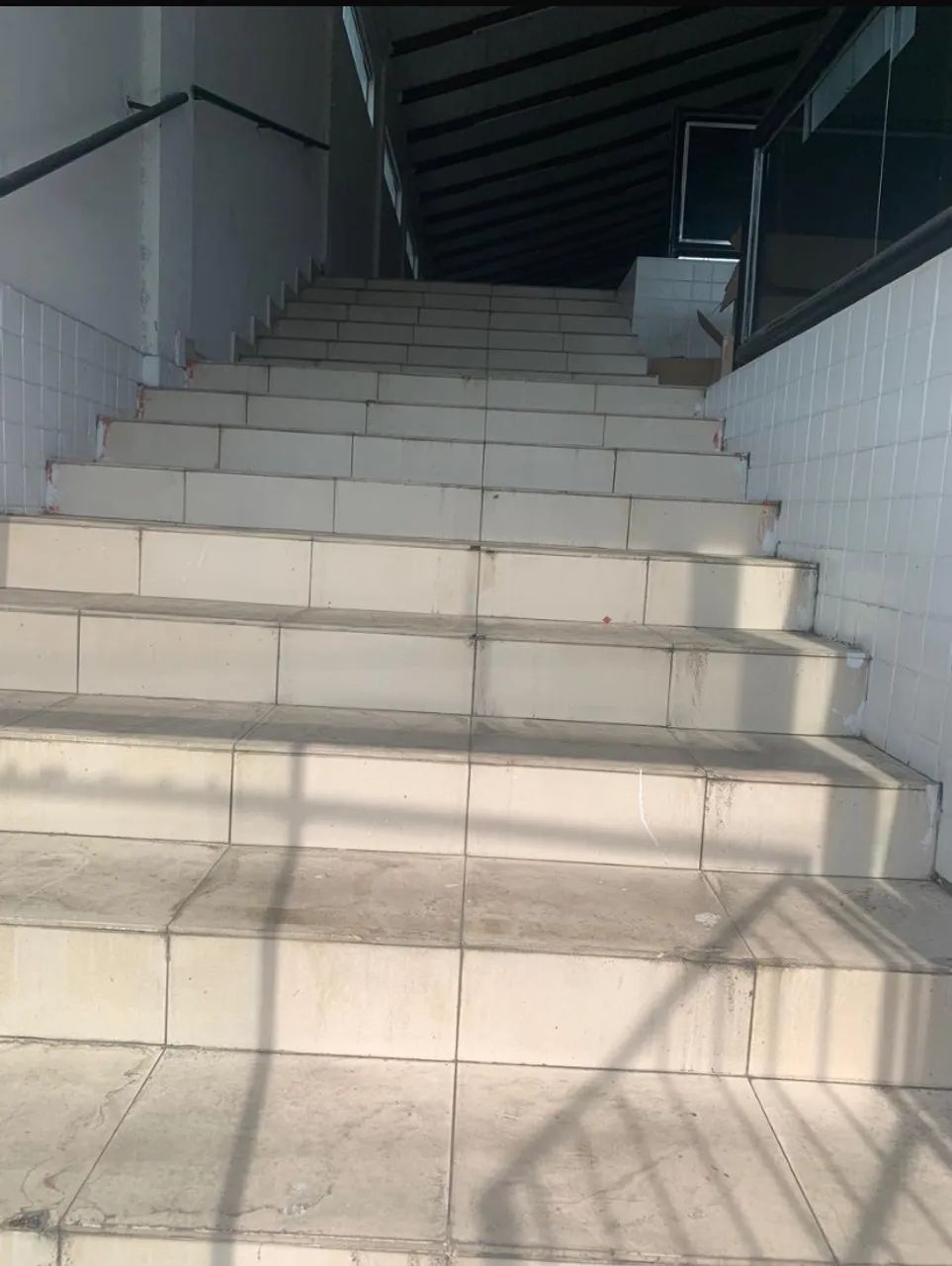 Alugo ponto comercial na av castelo Branco Cachoeirinha  - Foto 4