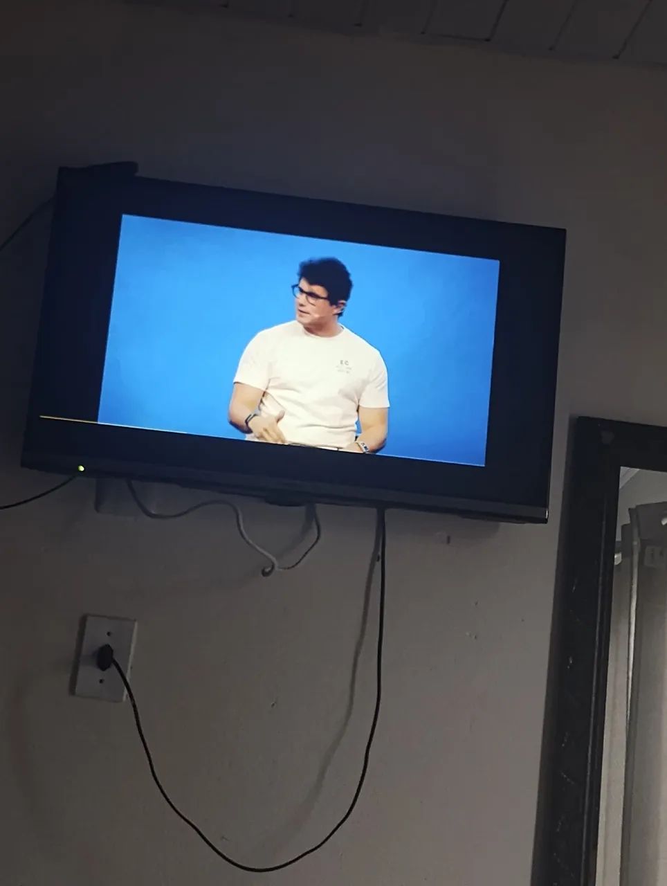 Tv smartv 32 polegadas 