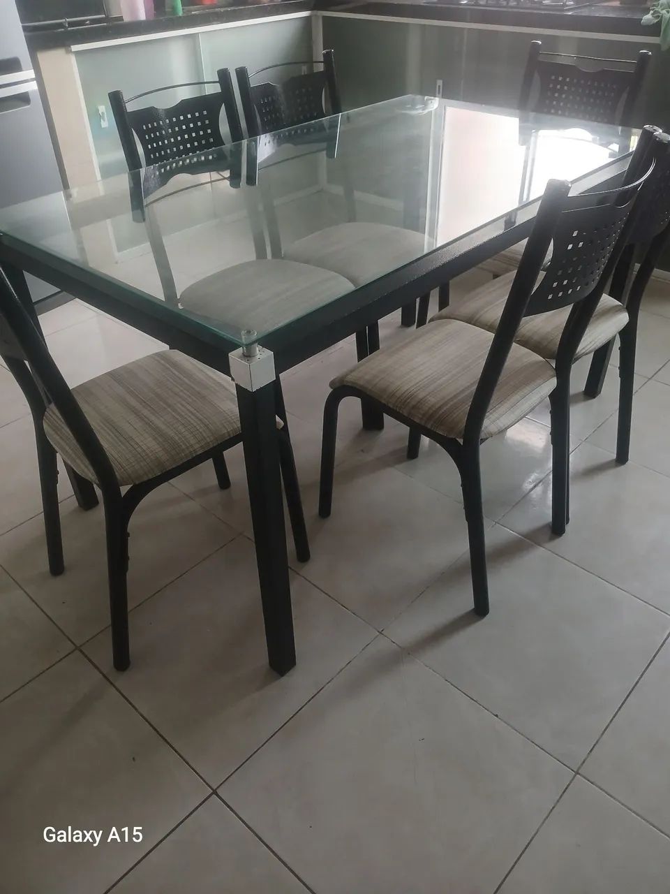 Mesa de 6 cadeiras vidro