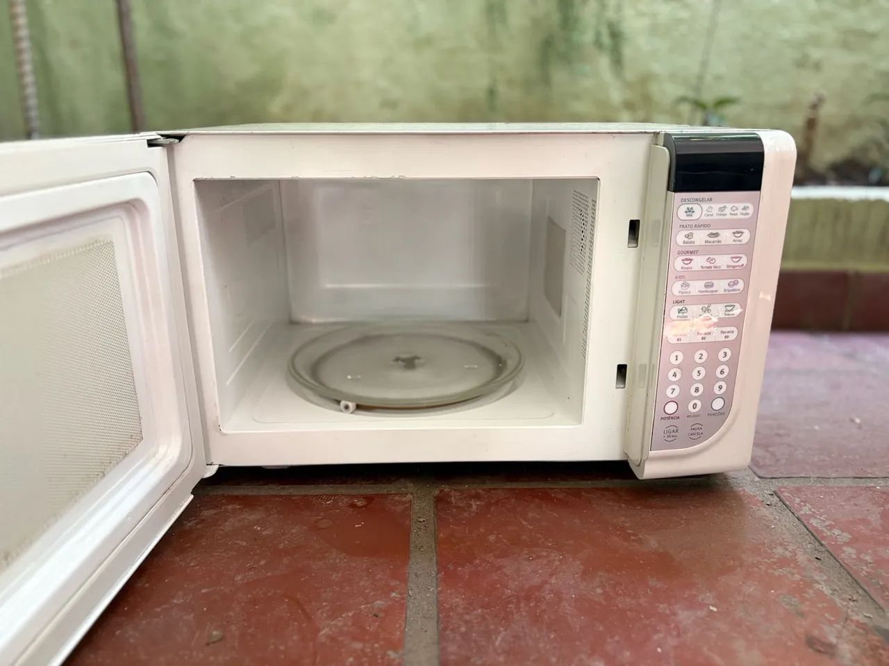 Microondas Electrolux 31L