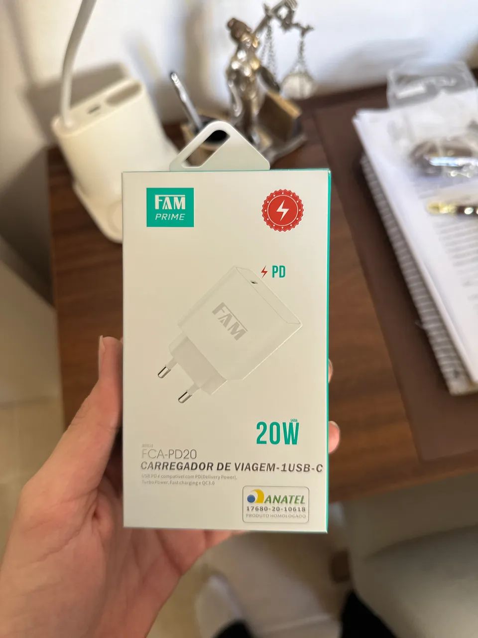 Carregador de viagem FAM 20W USB-c  - Foto 2