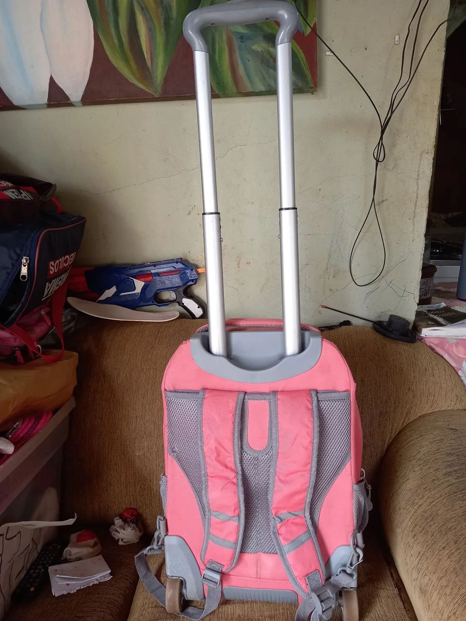 Mochila  de rodinha  cor rosa - Foto 5
