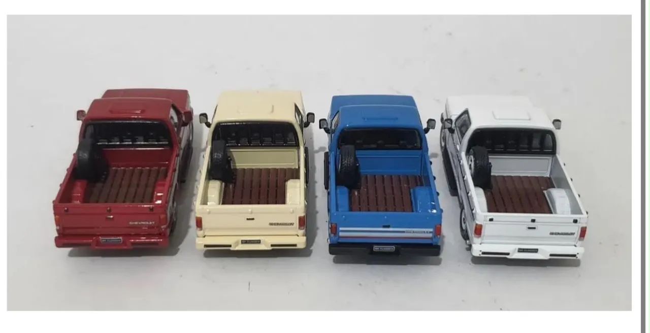 4 Miniaturas Chevrolet D20 C20 - Série 10 - 1/64 - Br Classics - Foto 4