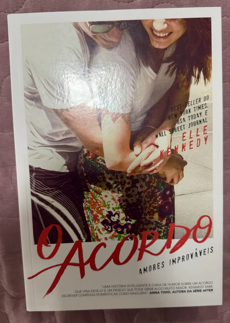 Livros/Box Amores Improváveis/Coleção em perfeito estado  - Foto 5