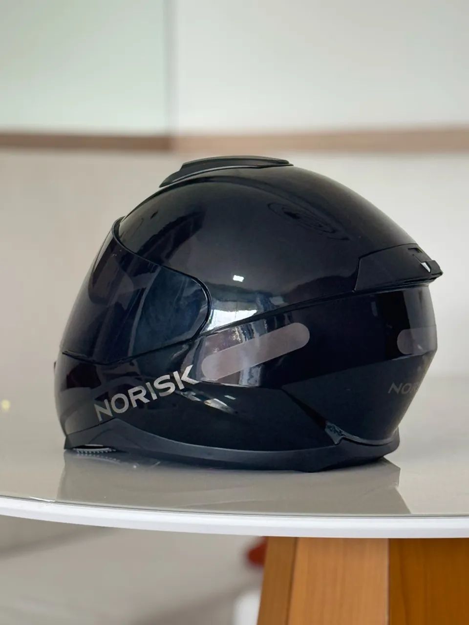 Capacete Norisk NOVO! De 750$ por 399$ - Foto 2