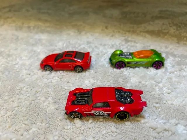 CARROS DE BRINQUEDO
