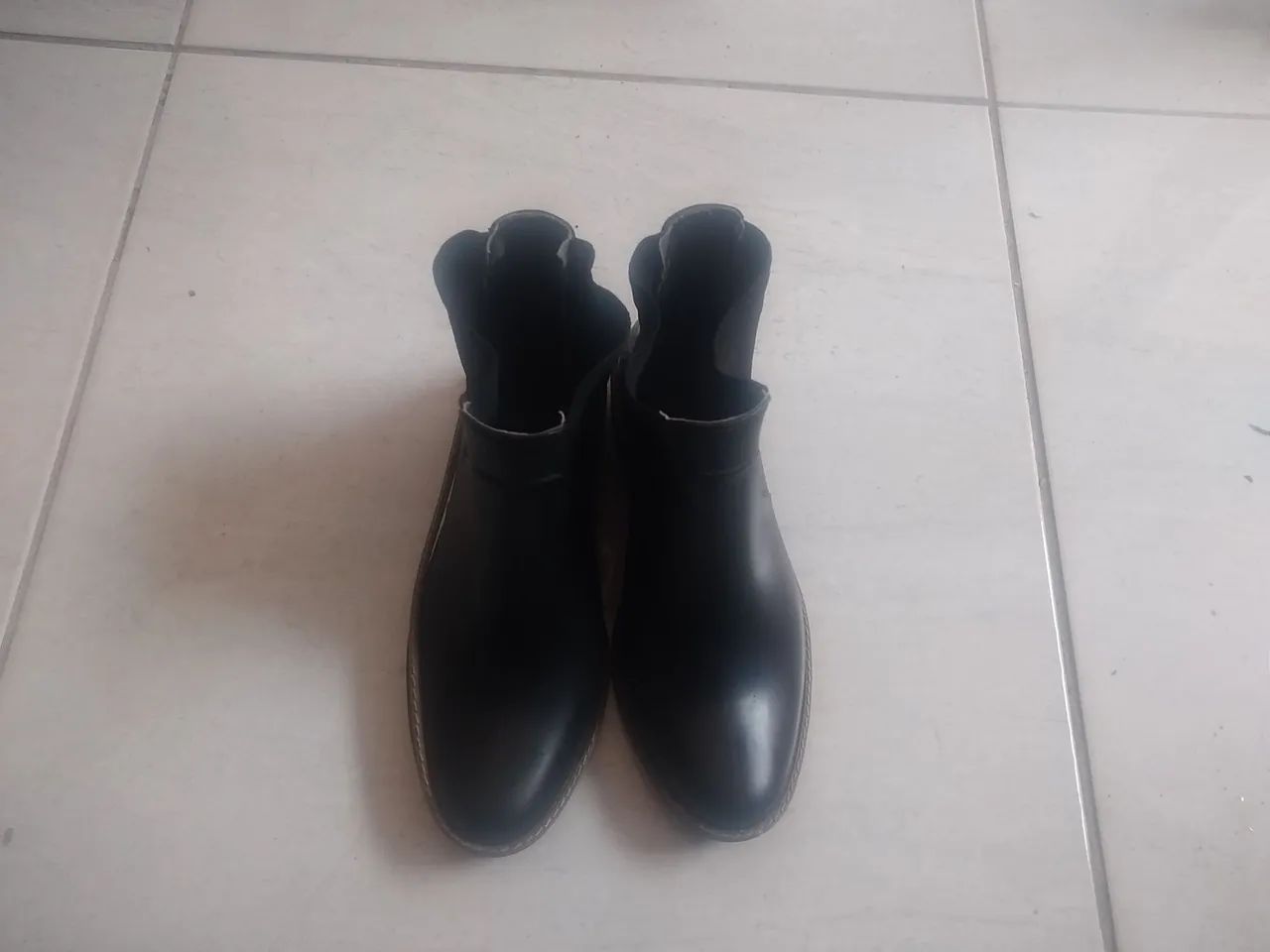 Botas Colcci tamanho 35 - Foto 2