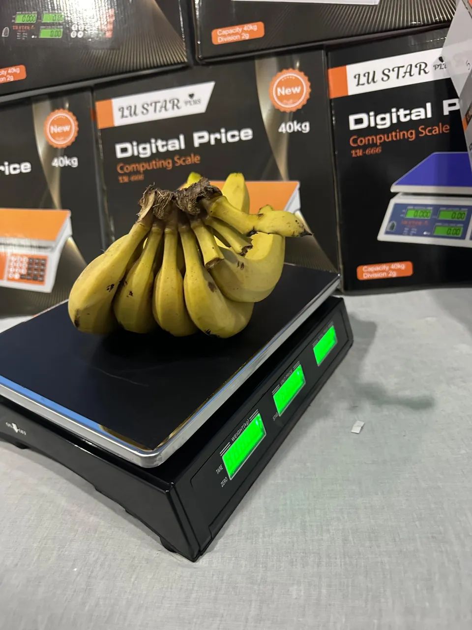 Balança eletrônica bateria embutida 40kg bivolt - Foto 2