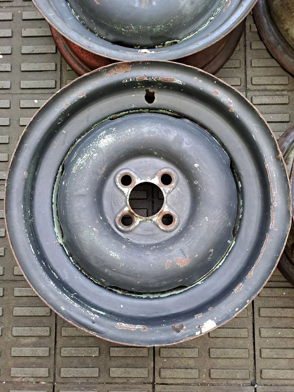 Roda dkw vemag candango - Foto 4