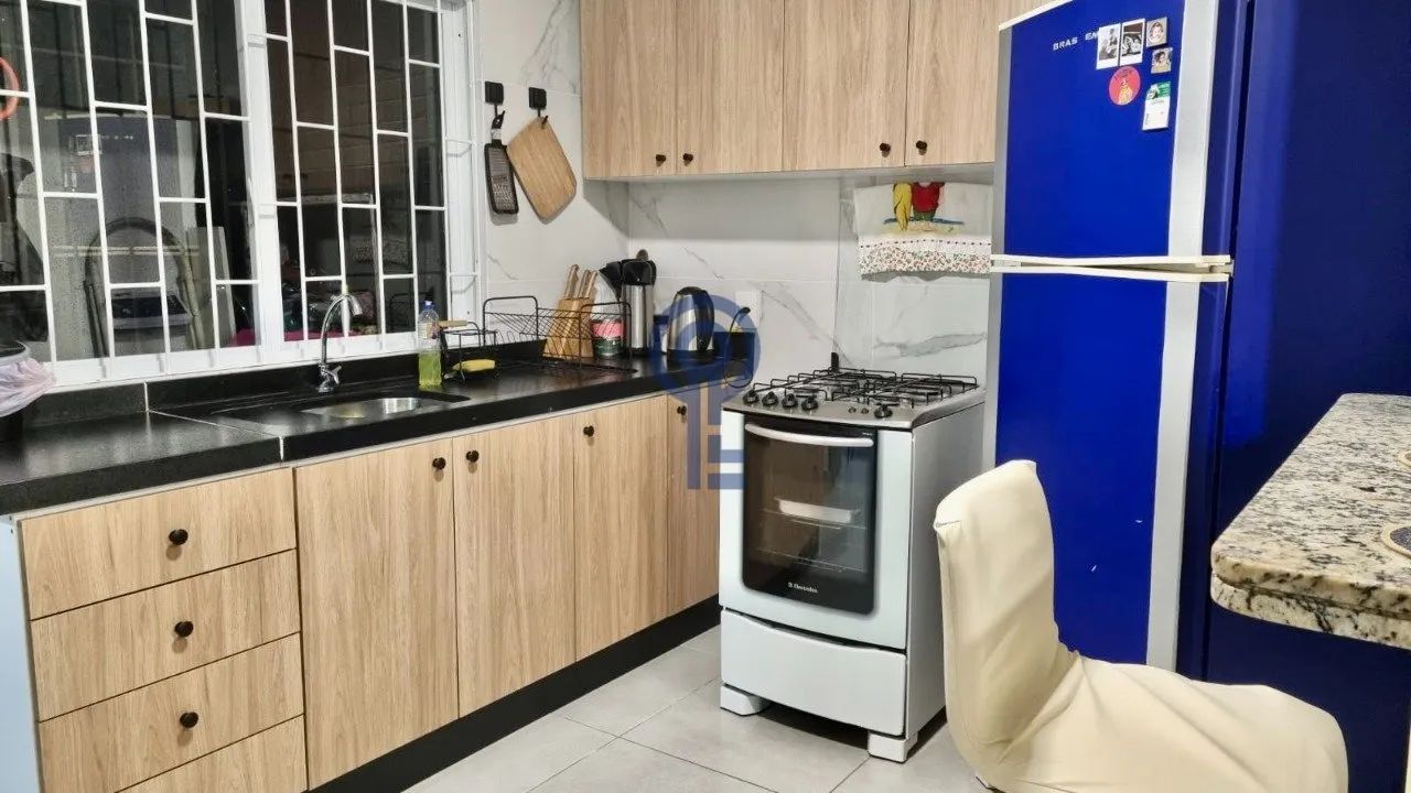 Casa com 3 dormitórios em Santa Mônica - Foto 3