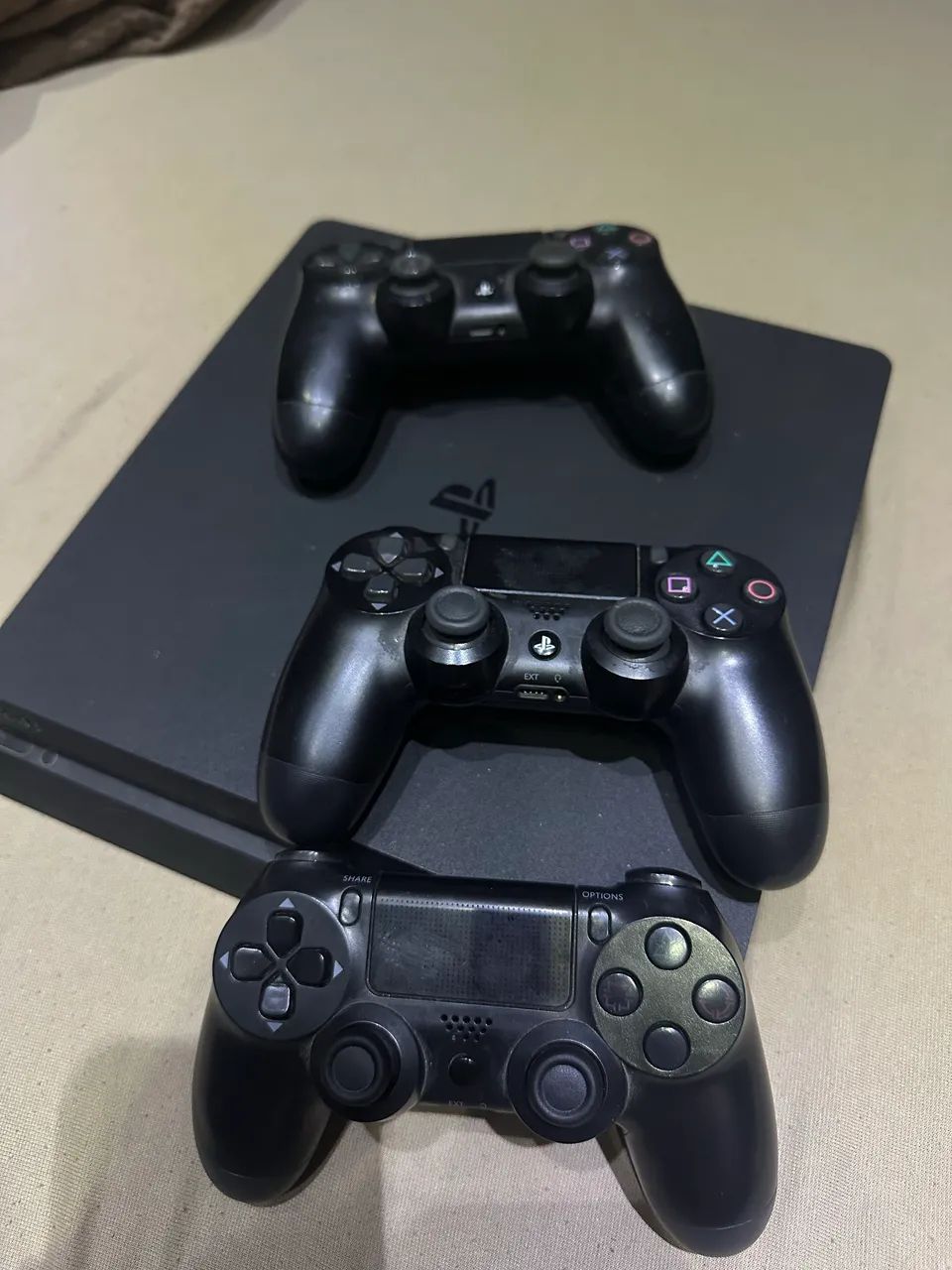 VENDO PS4 OU TROCO POR PS5