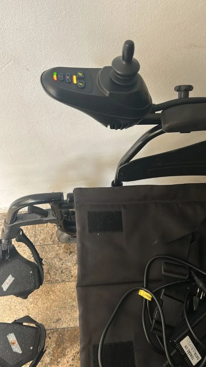 CADEIRA DE RODAS MOTORIZADA ORTOBRAS - Foto 4