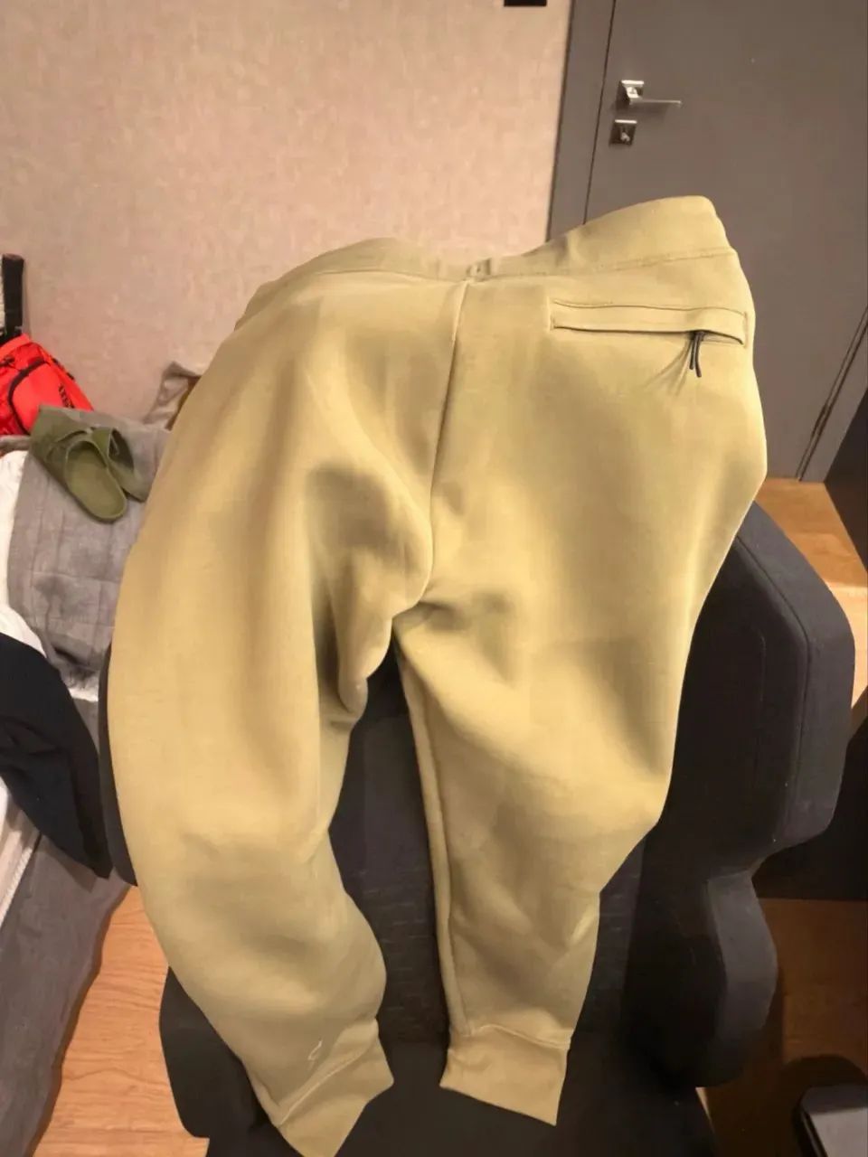 Calça on running focus tech sweatpants olive  - Foto 5