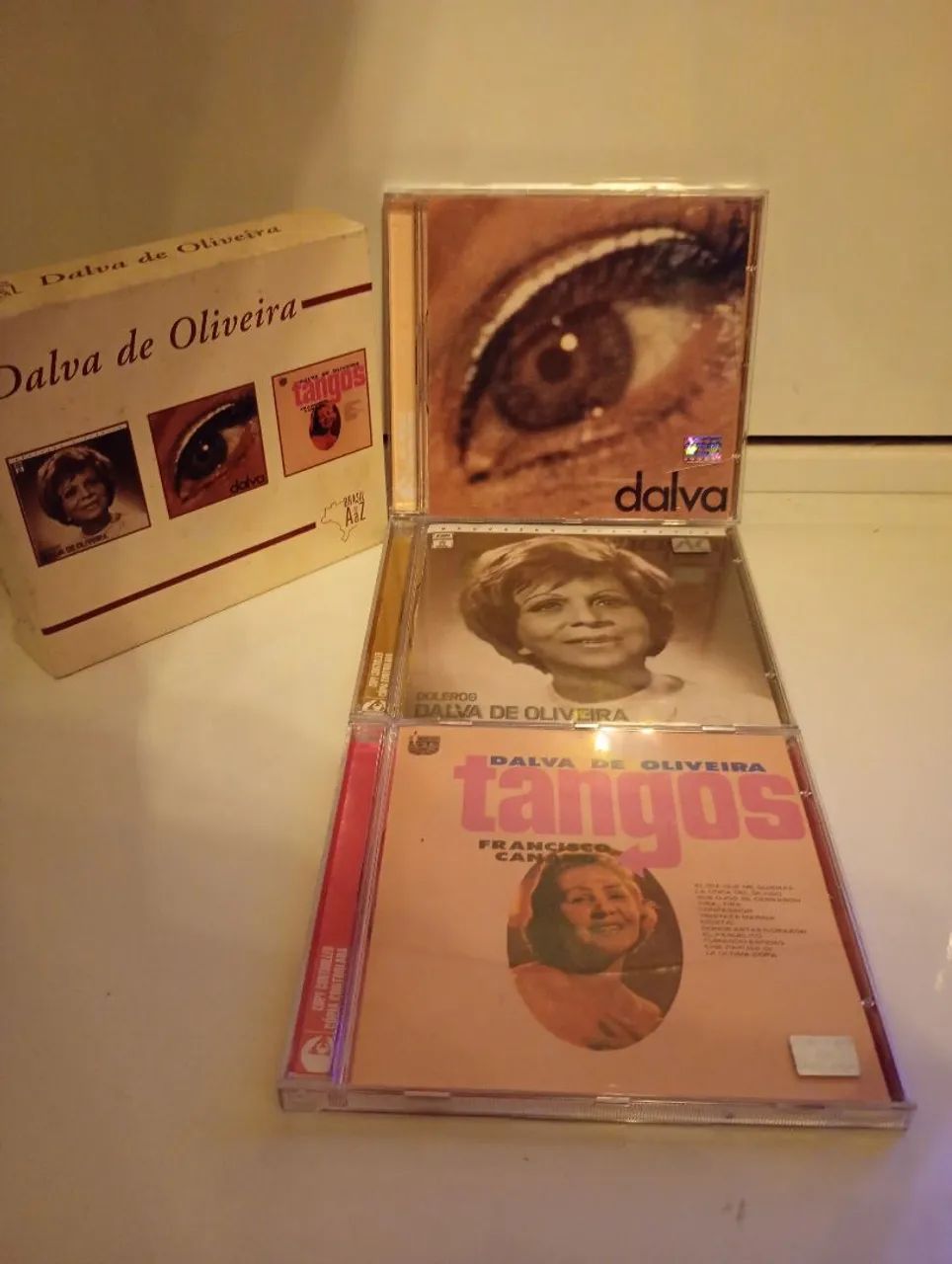 BOX CDS ANGELA MARIA E DALVA DE OLIVEIRA  - Foto 3