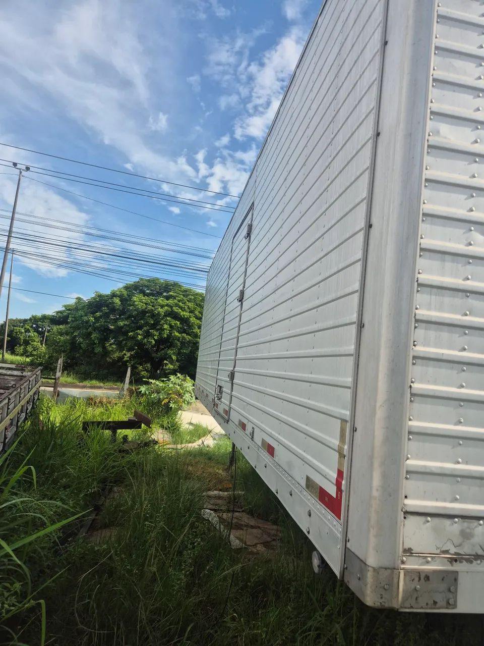 Vendo baú carga seca - Foto 4