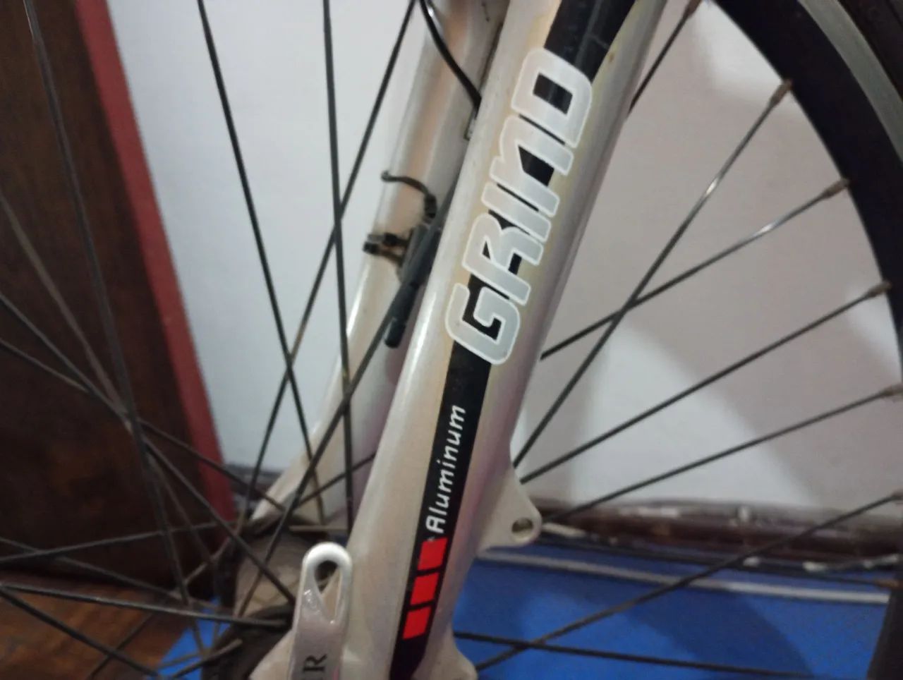 Bike GIOS FR-X semi zero com CATEYE.  - Foto 4