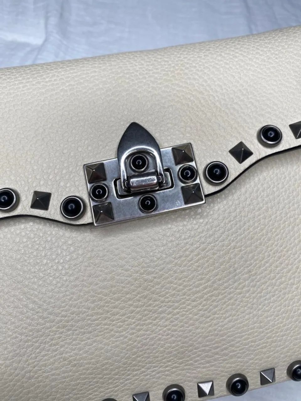 bolsa valentino garavani rockstud rolling original - Foto 4