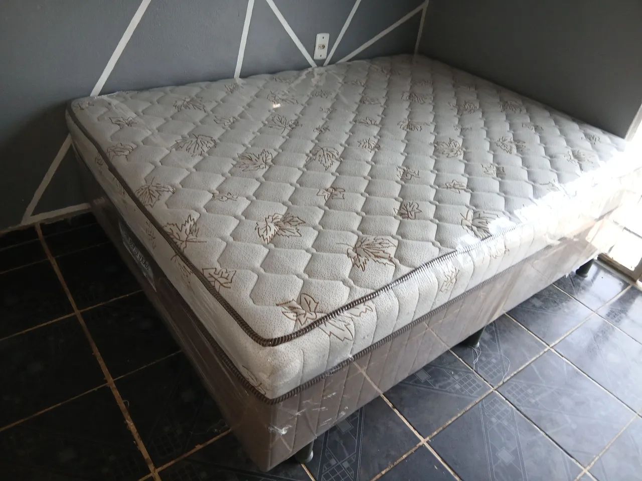 Cama Box Casal De Espuma Higienizada