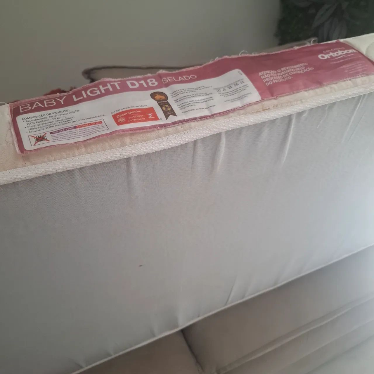 Colchão  ortobom baby light D 18