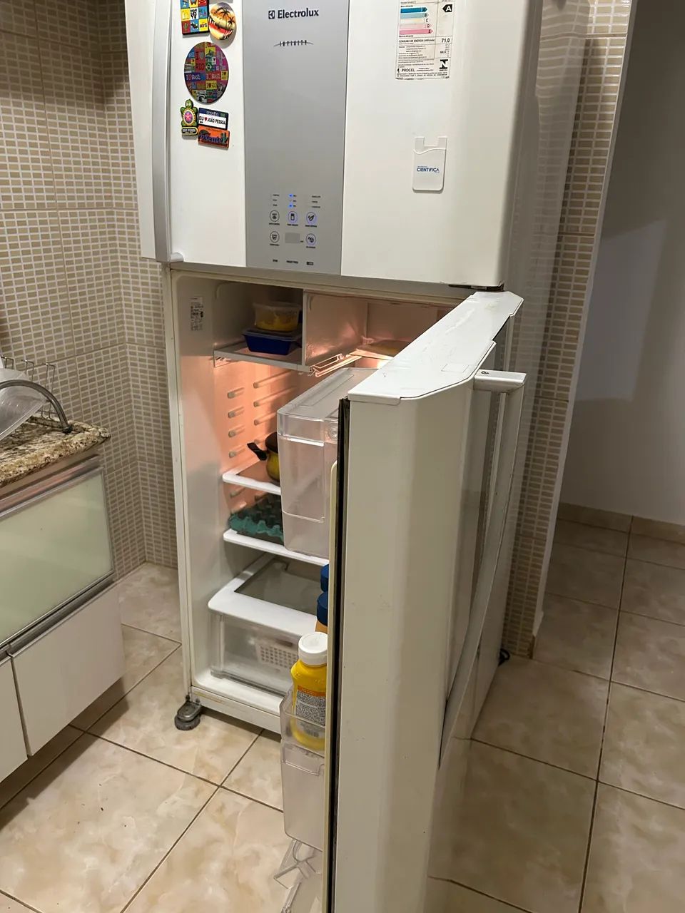 Geladeira Electrolux em perfeito estado  - Foto 2