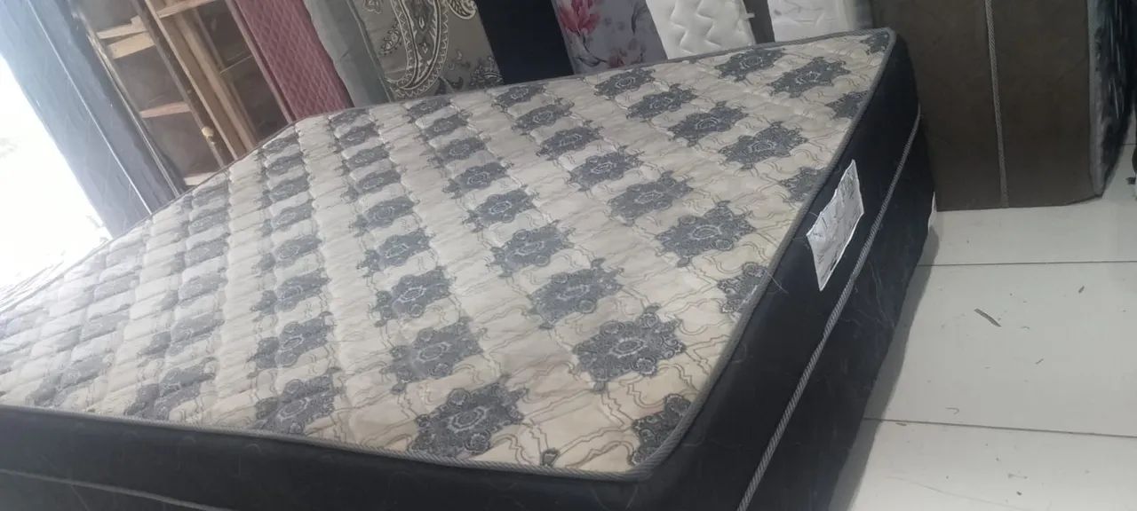 CAMA SEMI NOVA - ENTREGA GRÁTIS (CASAL DE ESPUMA) - Foto 4