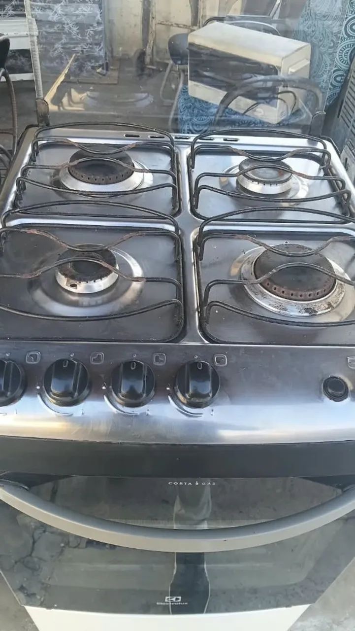 Fogão Electrolux 4 bocas funcionando perfeitamente  - Foto 2