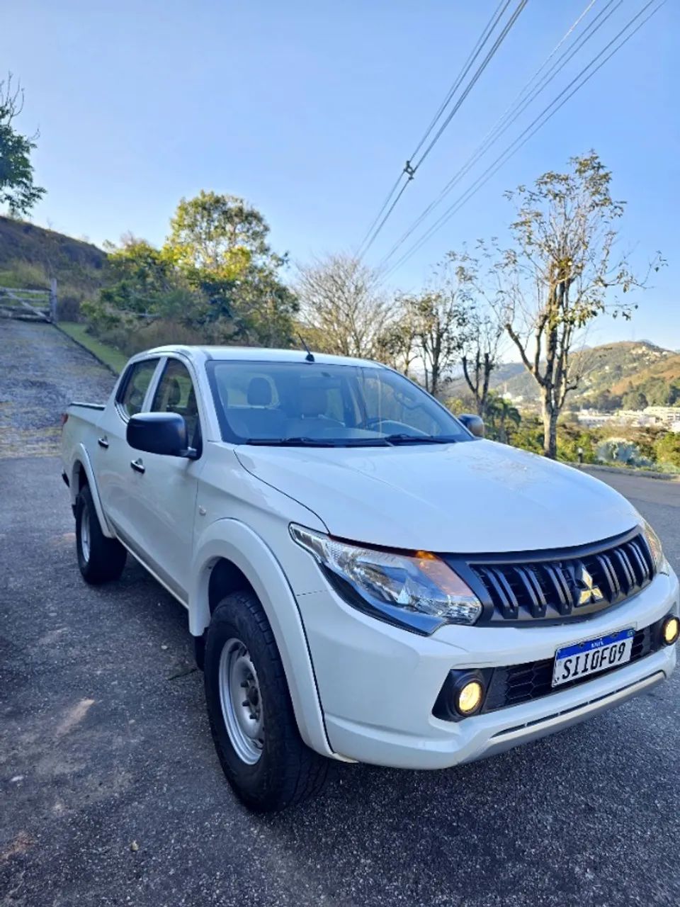 Mitsubishi L200 2023