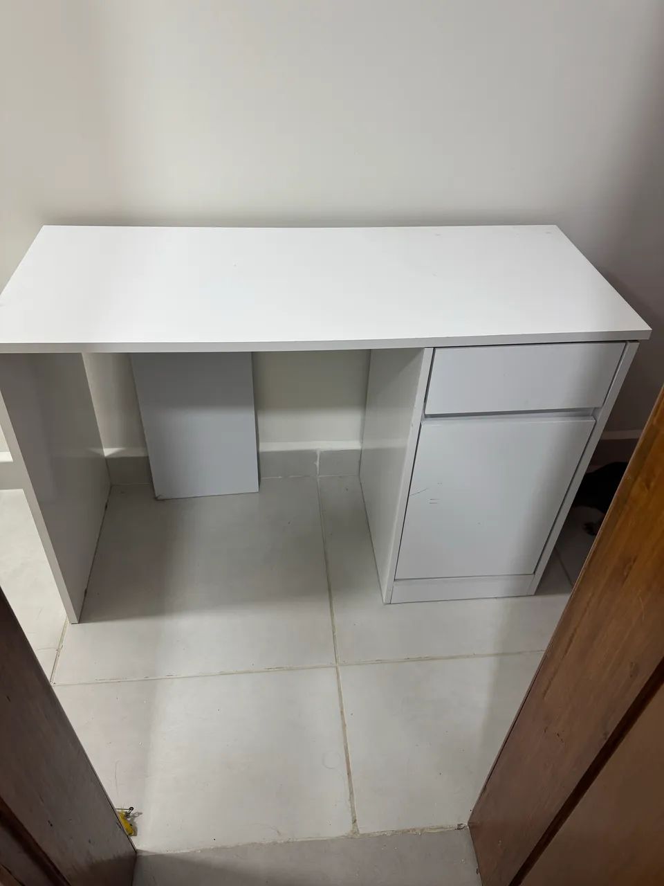 Vendo escrivaninha