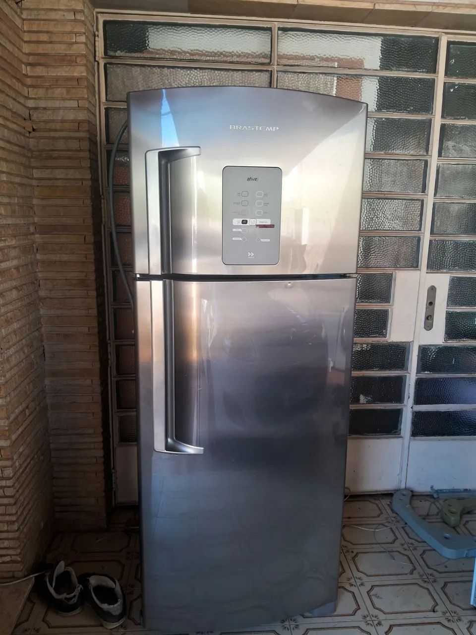 Vendo geladeira brastemp 
