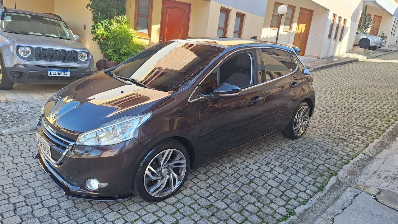 Peugeot 208 2015