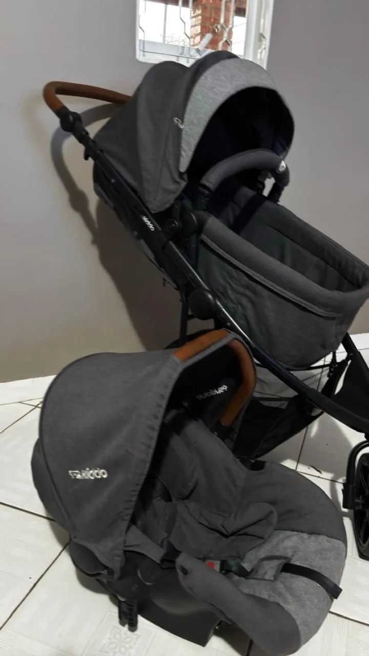 Carrinho de bebê com Moisés Kiddo Trek 3 rodas até 15kg