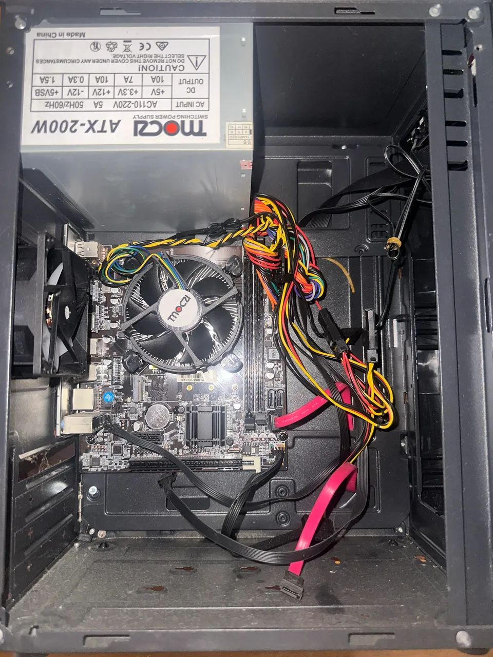 Gabinete com lateral de vidro e led + placa mãe  - Foto 3