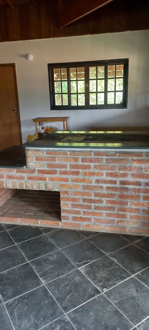 Procuro parceria pizzaria .