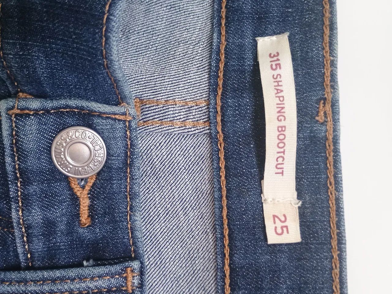 Calça Feminina Levis  - Foto 5
