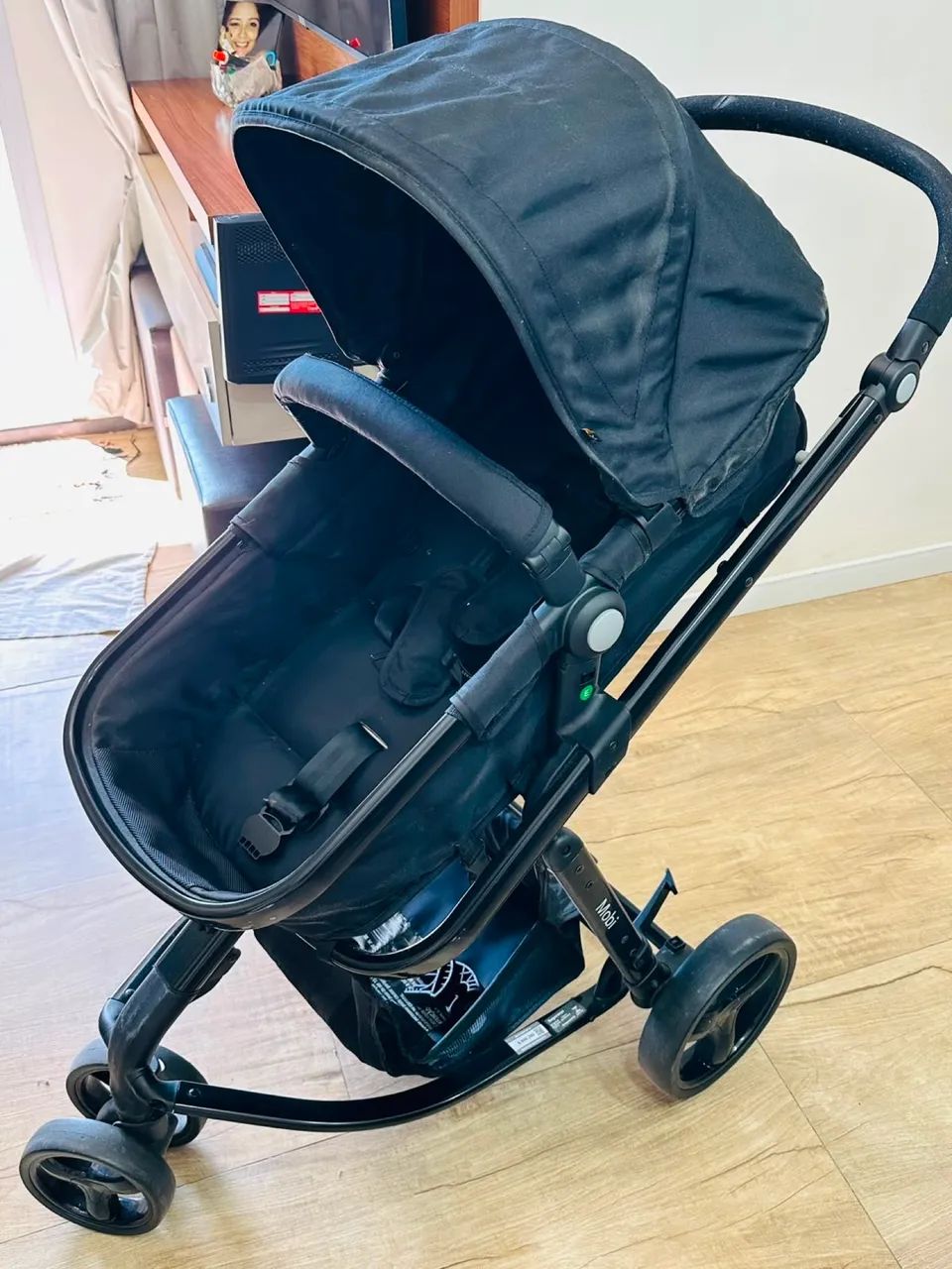 Carrinho de bebê +bebê conforto 