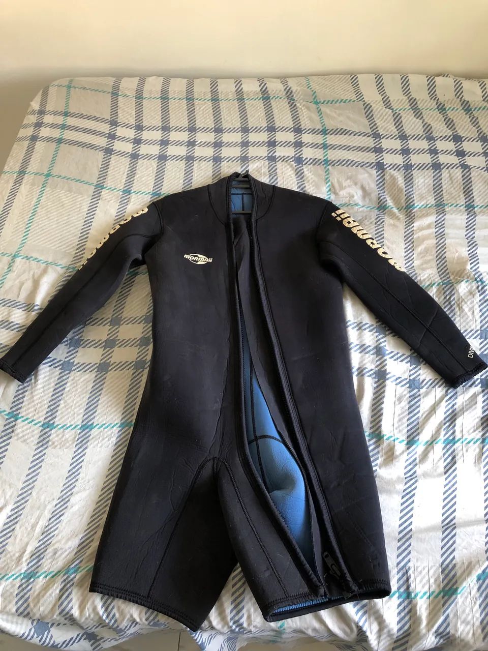 Neoprene 250,00