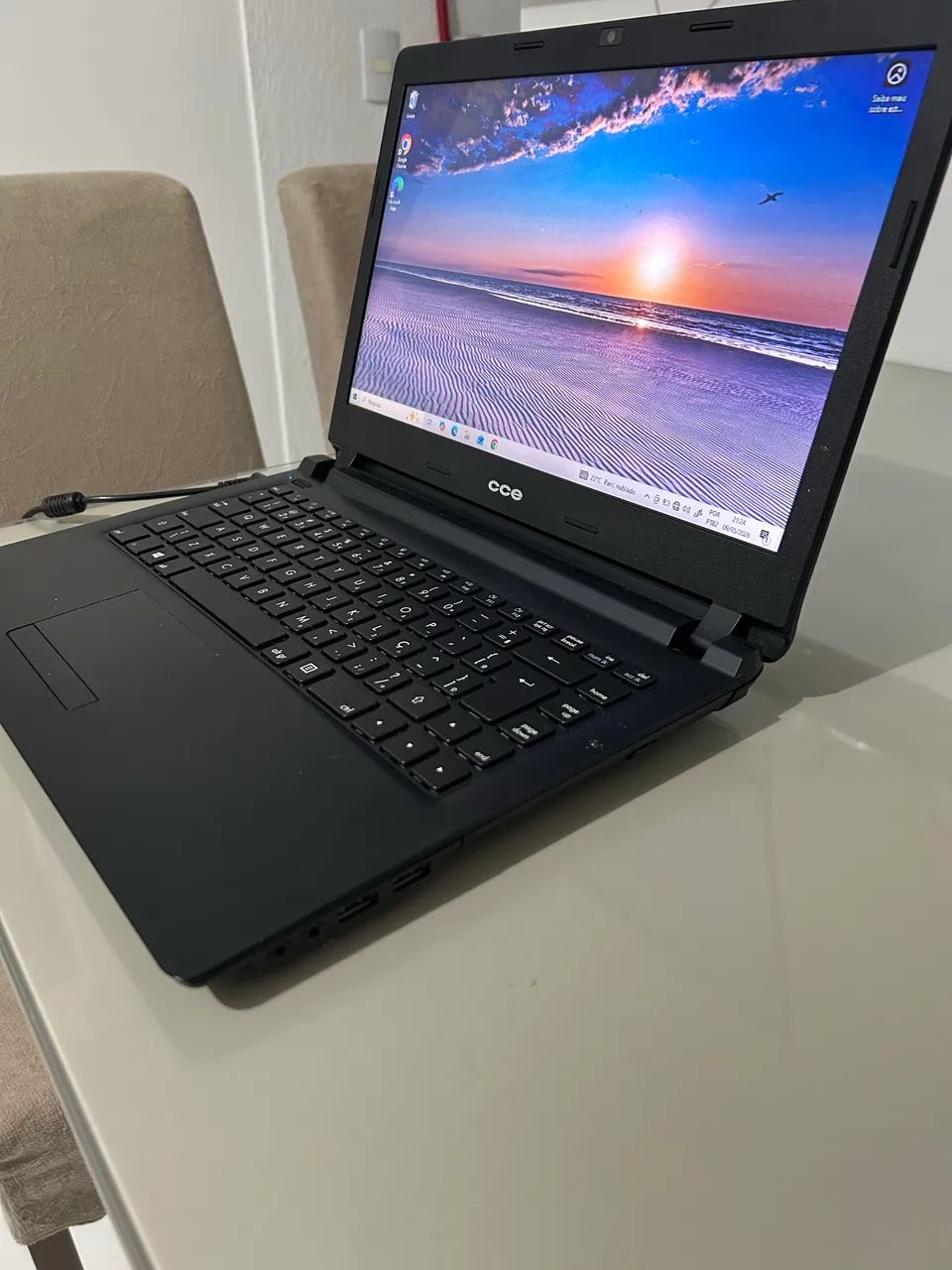 Notebook em perfeito estado 