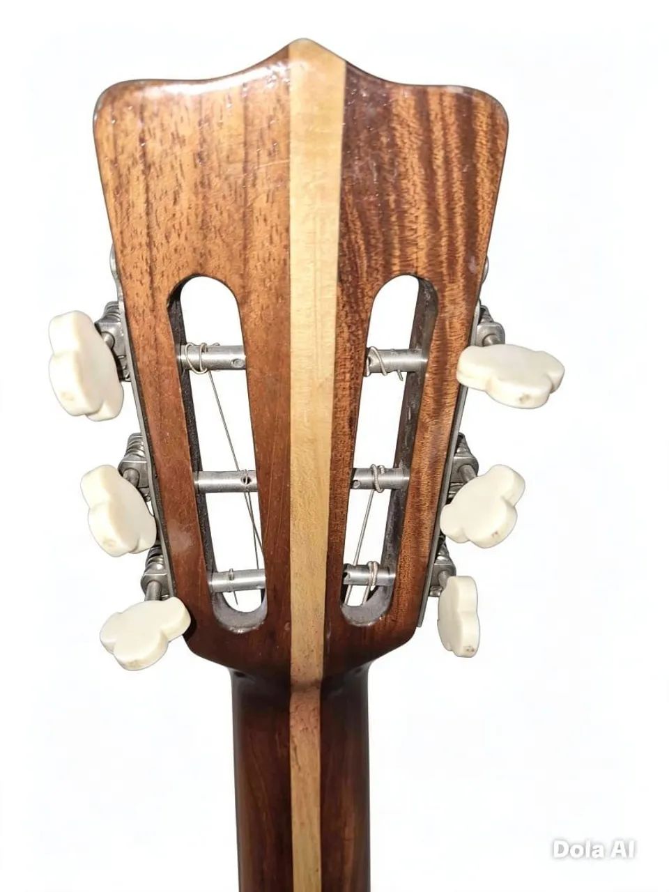 Violão delveque