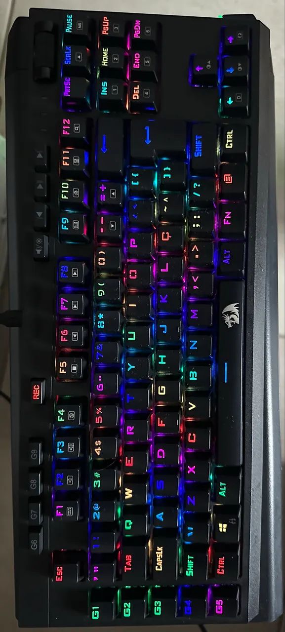 PC Gamer Ryzen 3 3200G + Teclado Mecânico BroadSword PRO | SSD | Excelente Estado - Foto 4