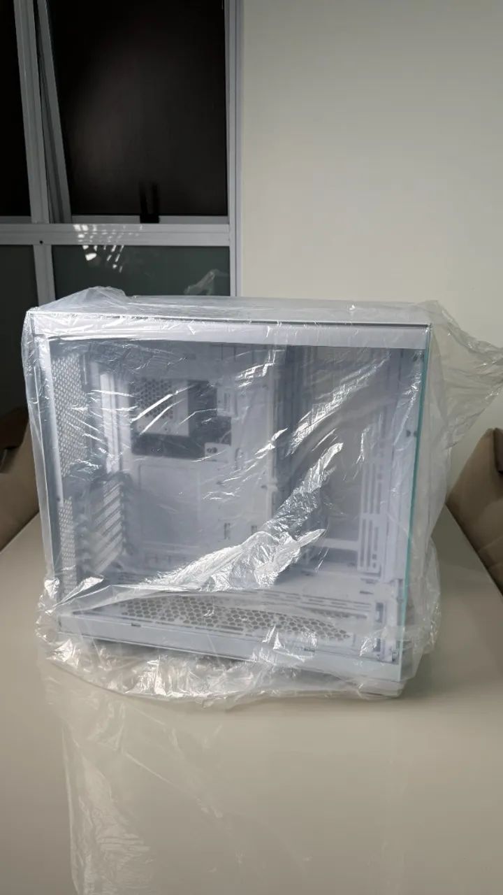 Gabinete Lian Li RGB EVO Branco - Foto 2