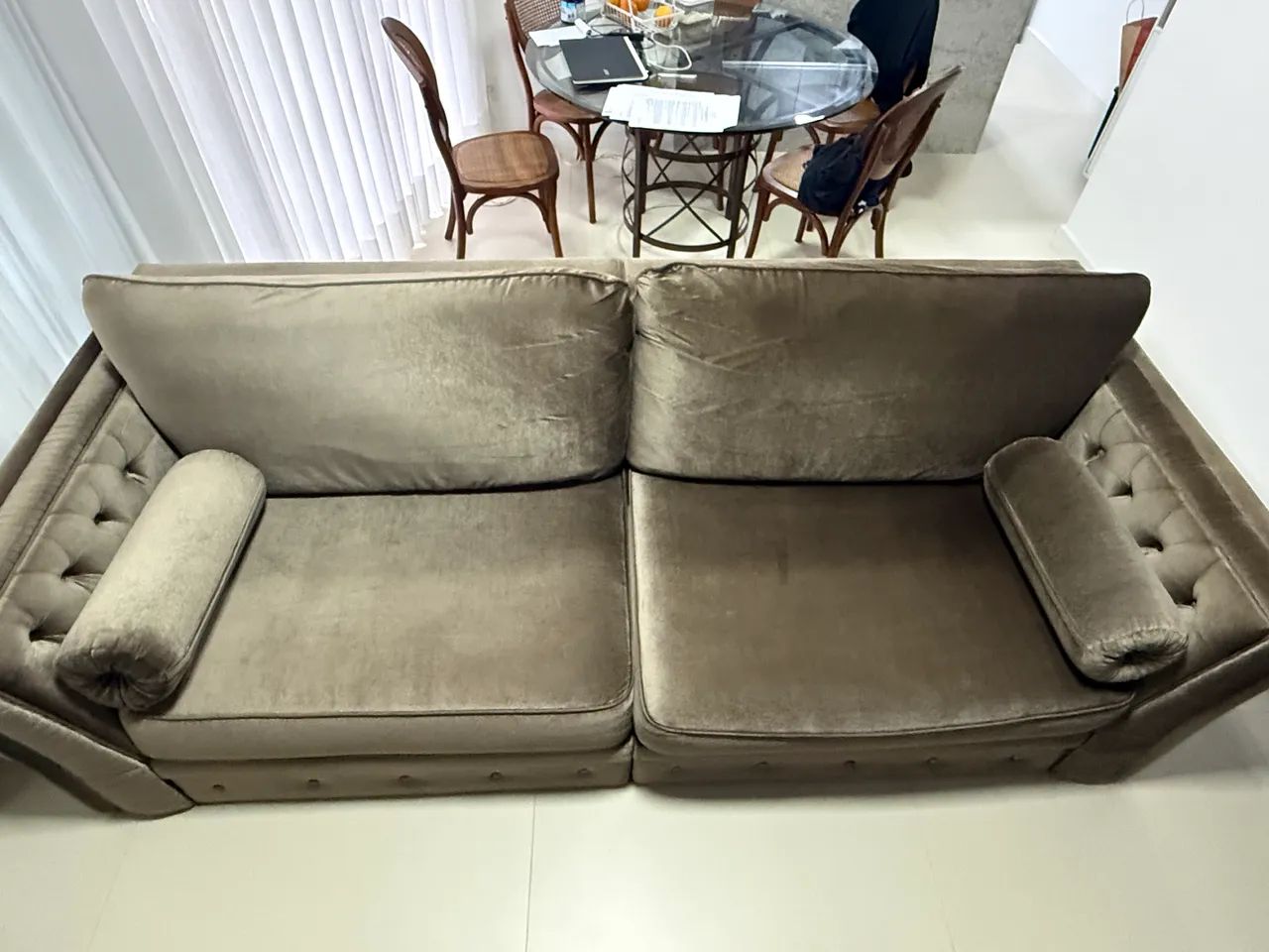 Sofá modulaque de alto padrão usado em perfeito estado.