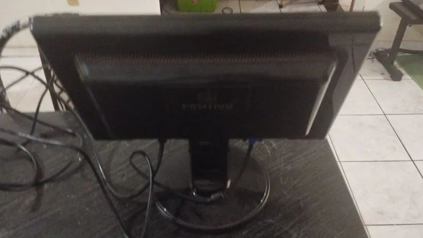 Vendo Monitor Positivo de 15 polegadas em excelente estado de conservação e funcionando pe - Foto 2
