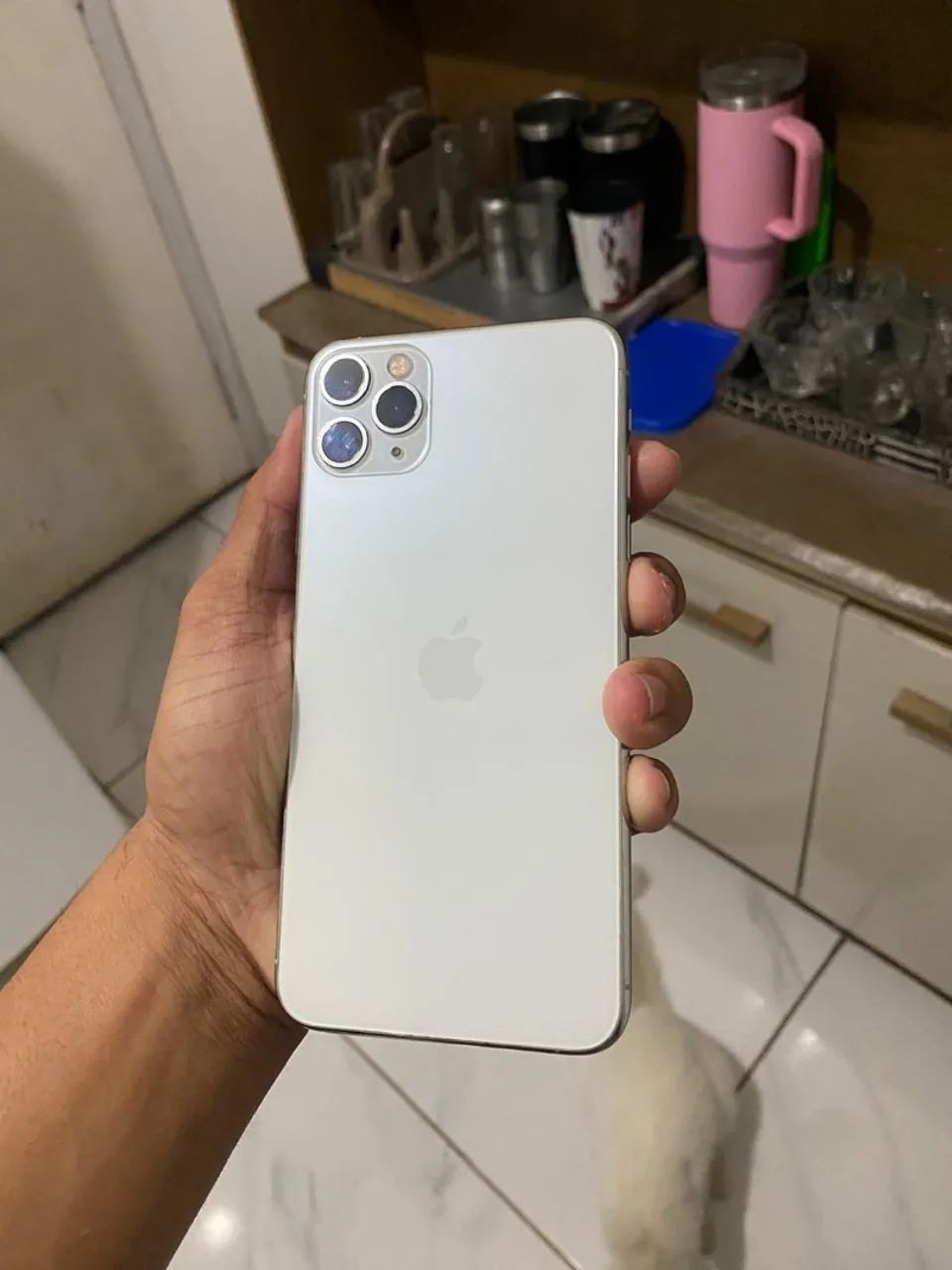 Vendo IPhone 11 Pro Max - Foto 2