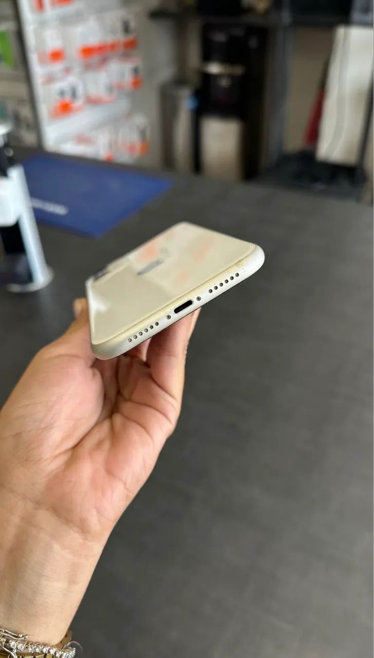 iPhone 11 - 128GB - Foto 3
