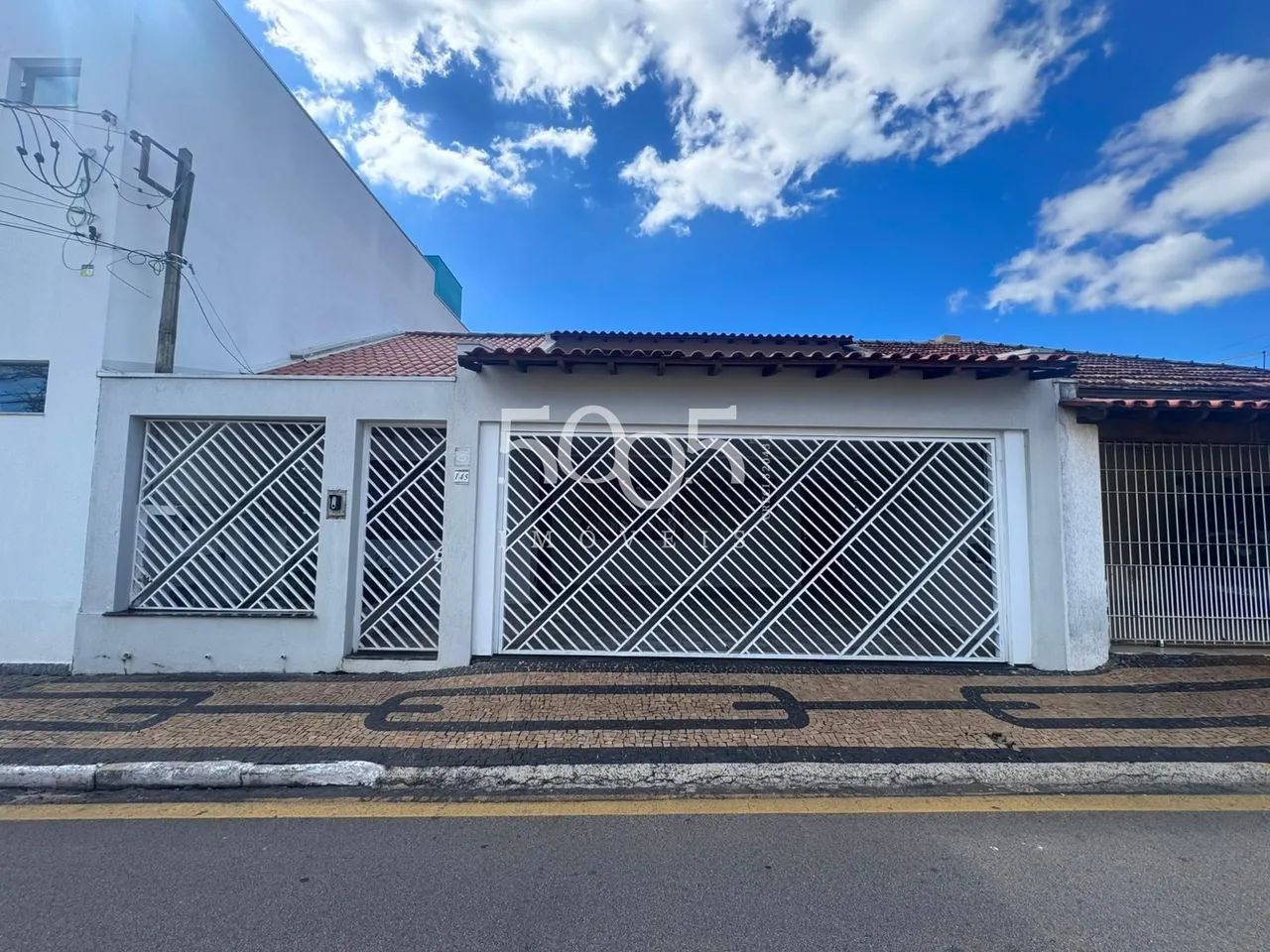 Sobrado à venda e locação no Centro de Itu com 181m² e 3 dormitórios