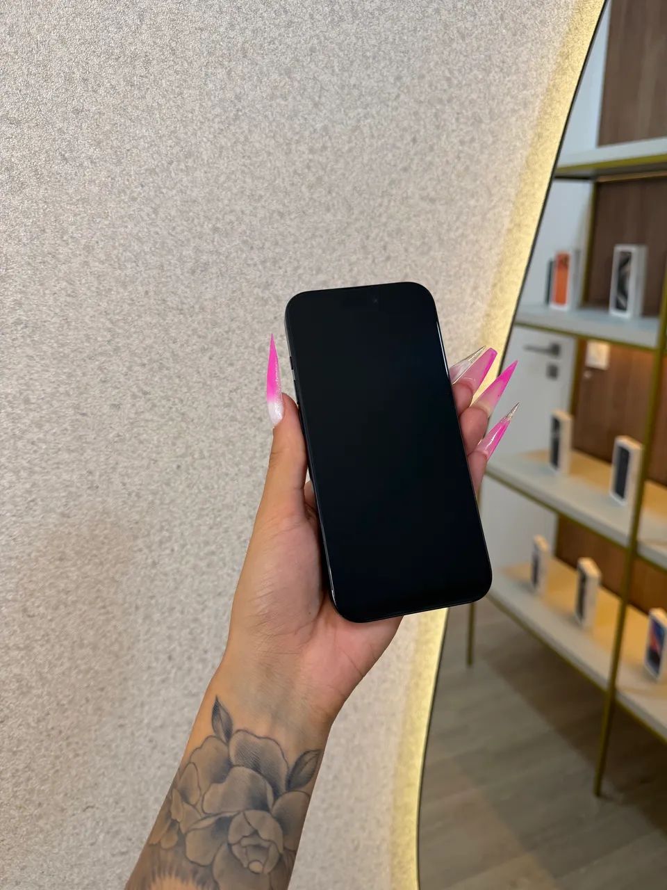 iPhone 15 Pro Titânio Azul  - Foto 5