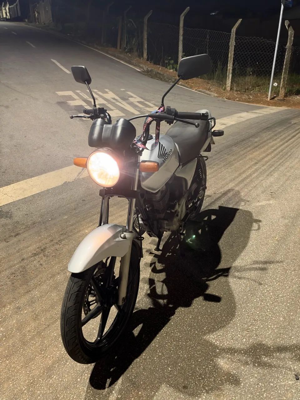 Titan 150  - Foto 2