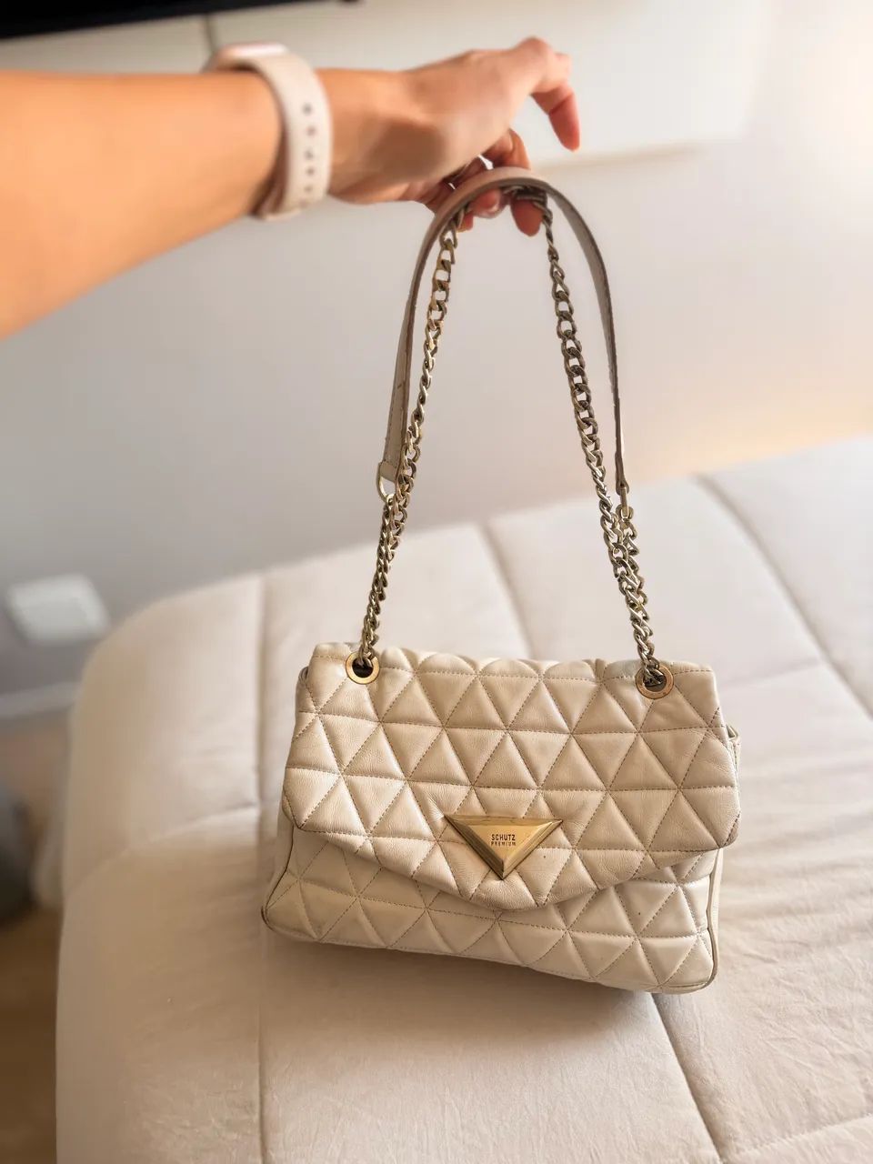 Bolsa Schutz modelo 944 grande  - Foto 4