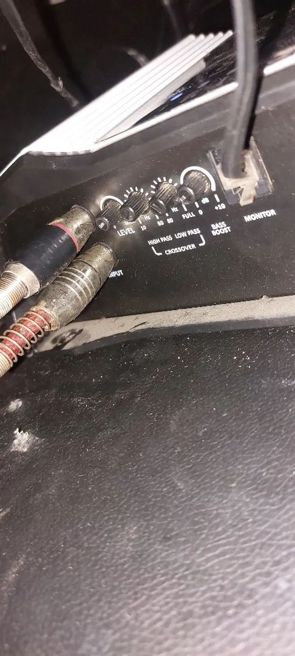 Caixa 2 subs+ Modulo Taramps MD 1200 - Foto 5